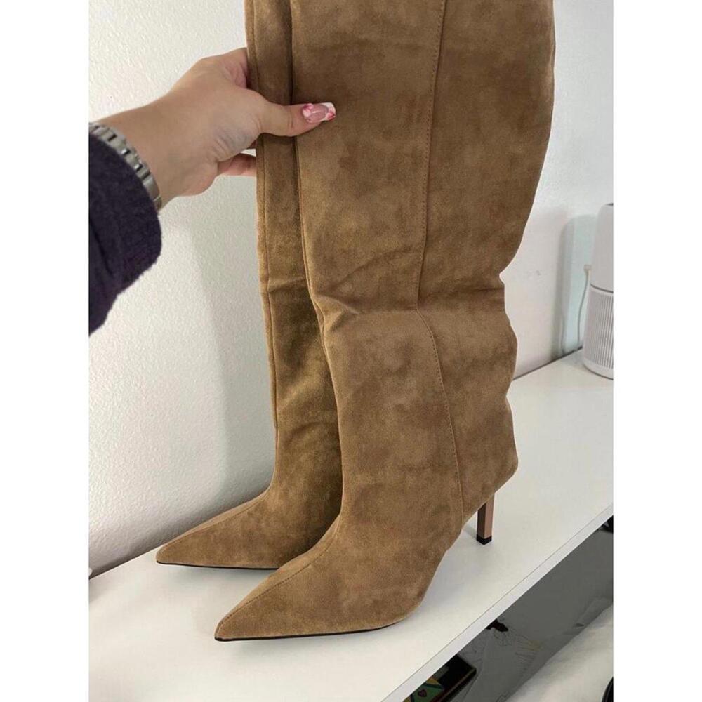 Stiletto boots